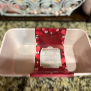 ♡ THE BAKE SHOP MUFFIN PAN PINK ♡
